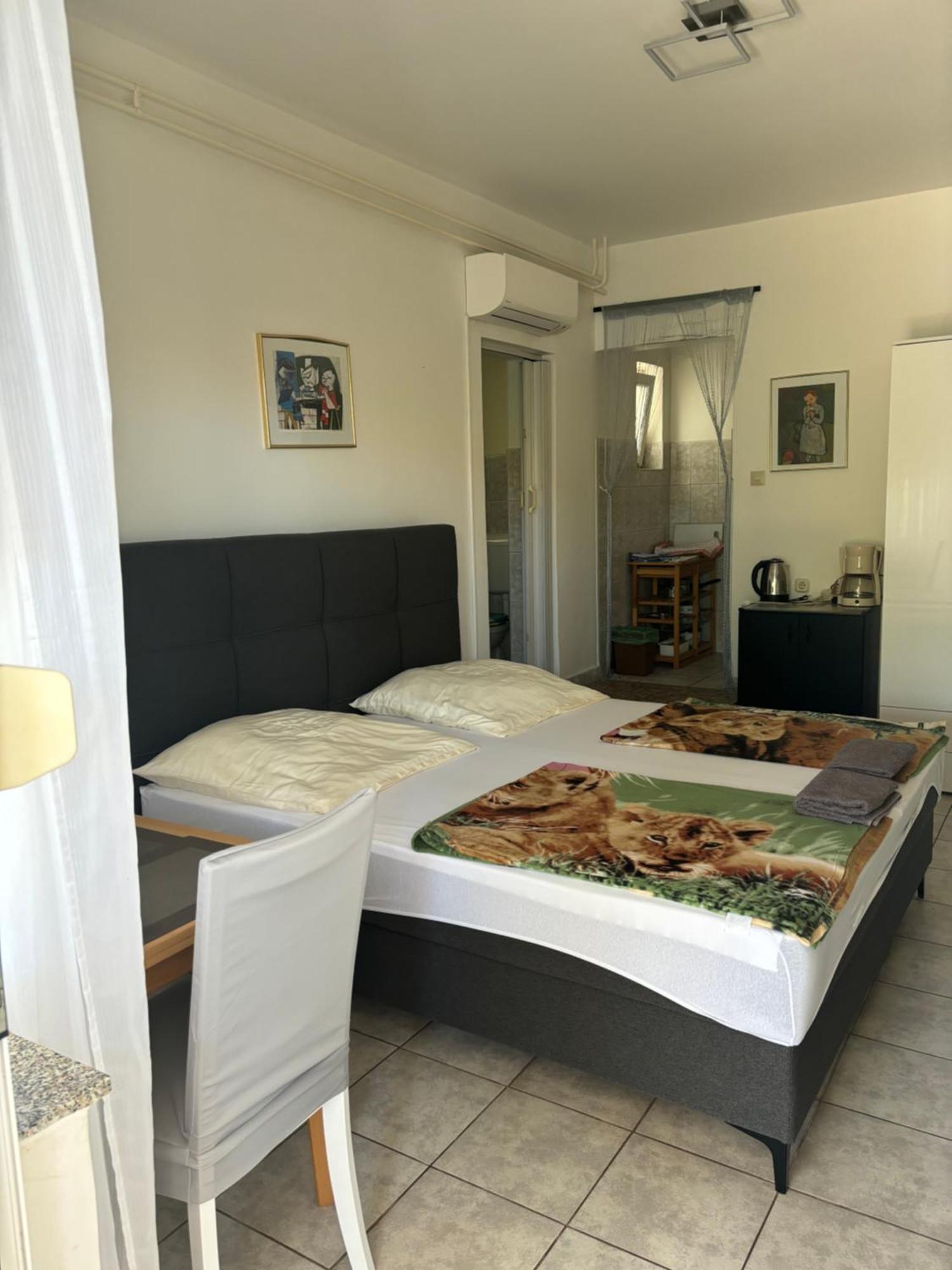 Villa Julian & Juliana Krk Town Quarto foto